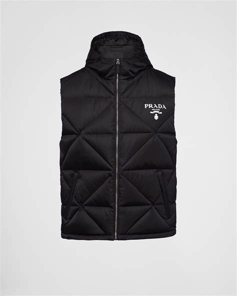 prada daunenweste|Schwarz Daunenweste aus Light Nylon .